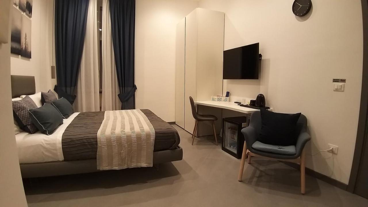 Tito'S Rooms Napoli Exterior foto